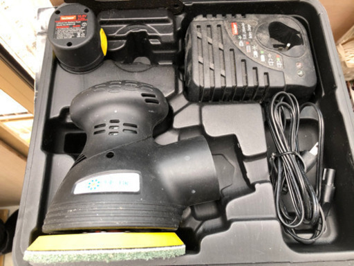 洗車の王国　　ポリッシャーコードレス☆格安で！