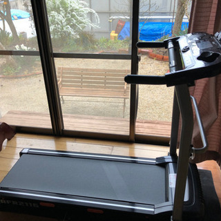 ランニングマシンの画像