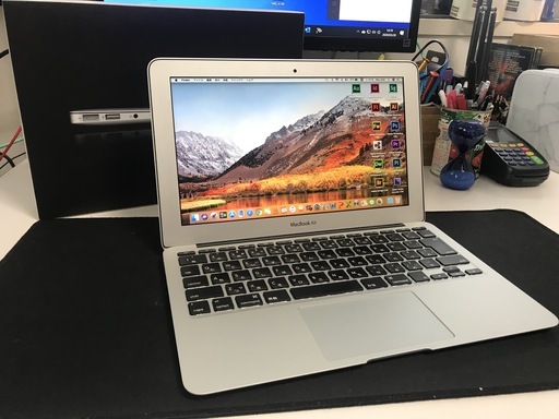 ノートパソコン Apple MacBook Air Core i5 1.6GHz/4GB/SSD 128GB