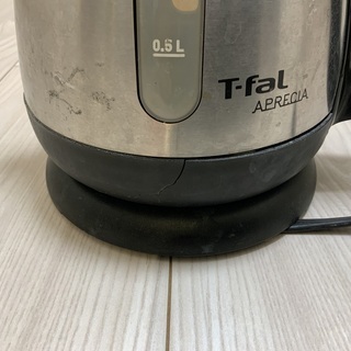 電気ケトルの画像