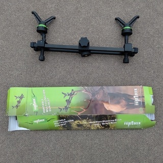 ハンティング　ガンレスト