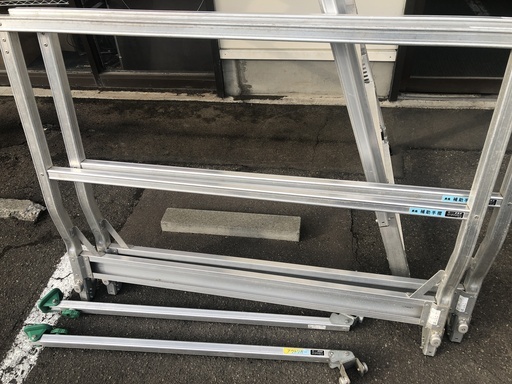 引き取り限定　 ナカオ アルミ製 可搬式 作業台 勇馬 18号 天板0.5x1.55m 高さ1.39～1.75m 手すり付