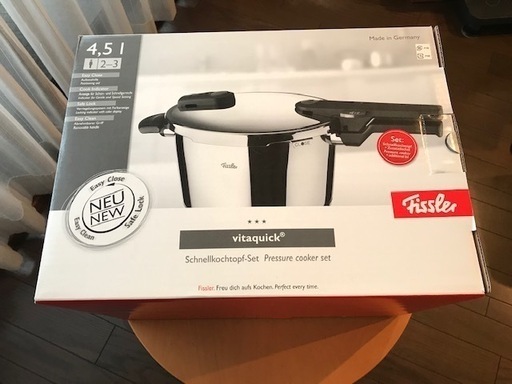 圧力鍋 フィスラー4.5L vitaquick ガラス蓋、キッチンタイマー付き【未使用・未開封品】