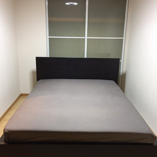 ［美品］締切間近！IKEAベッド（クイーンサイズ）お届けも可