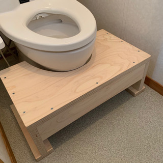 オーダー出来る子供用トイレの踏み台の画像
