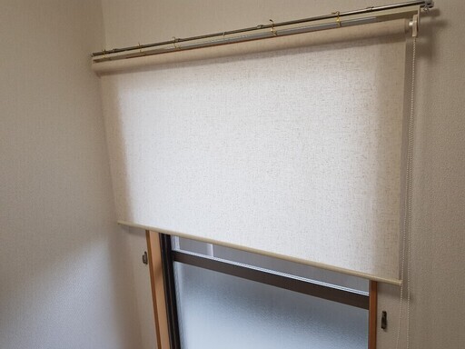 ロールブラインドです。
