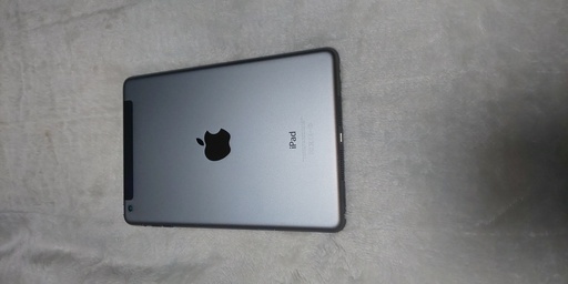 第2世代iPadmini売ります
