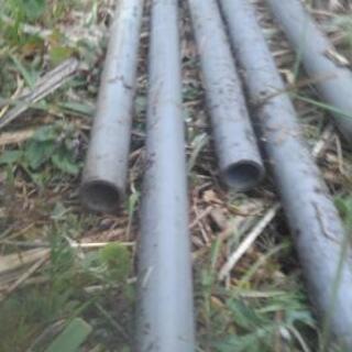 塩ビ管　サイズ20　未使用　納屋保管　一本の価格❌４