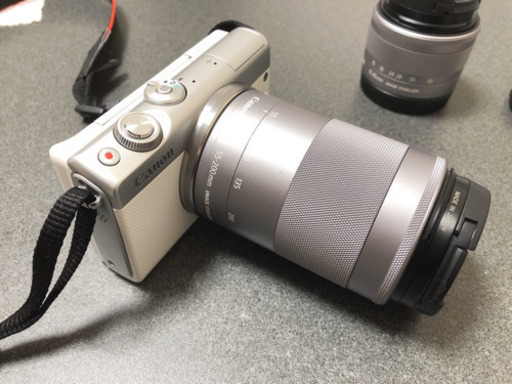 カメラ　ミラーレス　canon eos m100