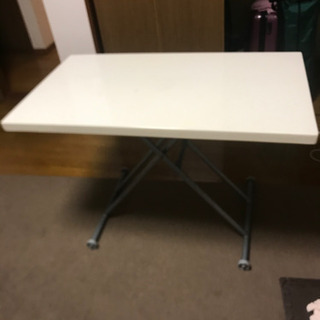 折りたたみ式パソコンデスク