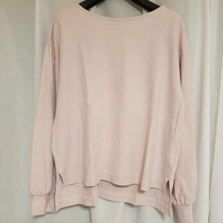 w closet　レディーストップス