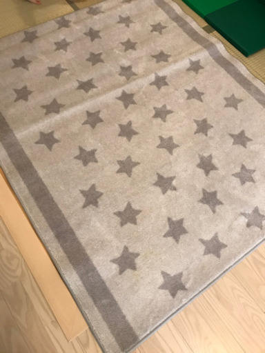 IKEAのカーペット