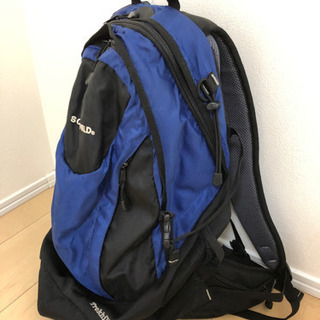 トレッキングリュック