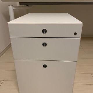 再値下げ!】 fantoni イタリア製 デザイナーズオフィスデスクとデスク 