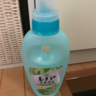 レノア 本格消臭 フレッシュグリーンの香り　ボトル付きの画像