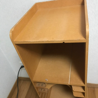 引っ越しのため　もらってください。子ども用の収納棚
