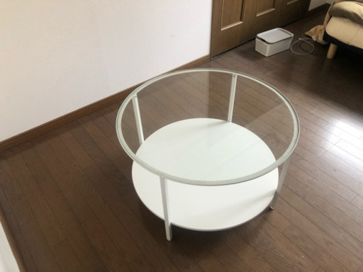 ガラステーブル
