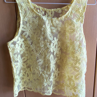 セシルマクビー　カットソー　イエローの画像