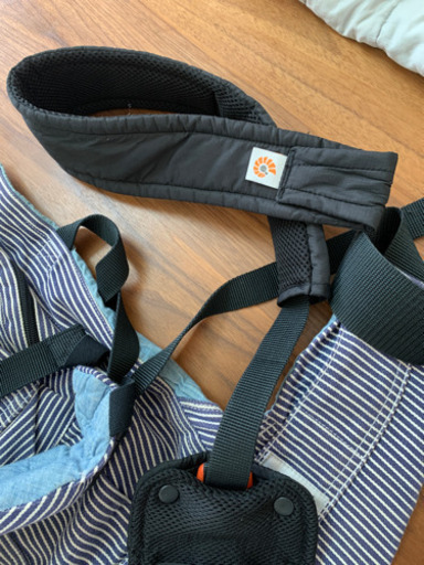 エルゴベビーleeコラボ