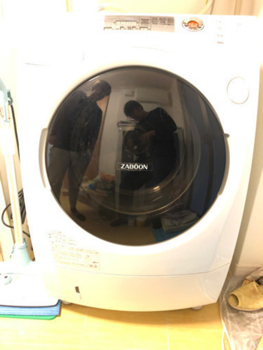 2013年式　ドラム型洗濯機