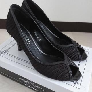 オープントゥパンプス