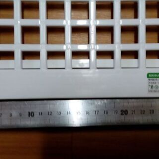 【Amazon類似品出品有】つっぱり棚。約52～82cm調節可能の画像