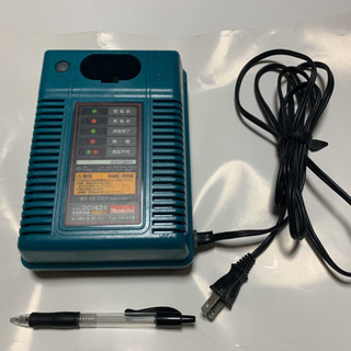 マキタ、急速充電器②