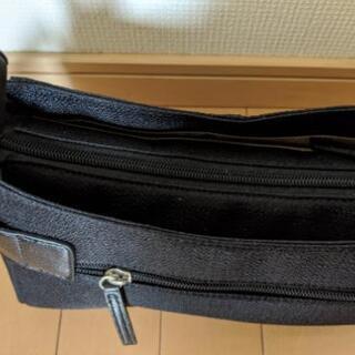 【値下げ】卒入学に　黒のハンドバッグ【新品未使用タグ付き】の画像