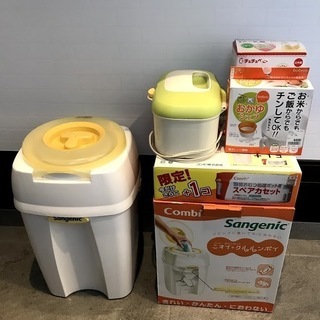 Combi おむつポット ニオイ・クルルンポイほか　ベビー用品まとめて