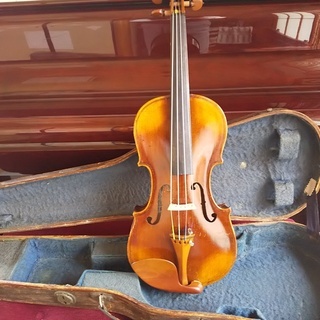 ◆独モダン1907年製の「STRADIVARIUS」の刻印がある...