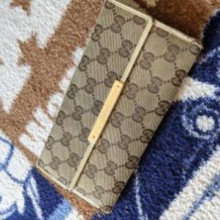 定価5万以上のGUCCI♥長財布  使用感あり