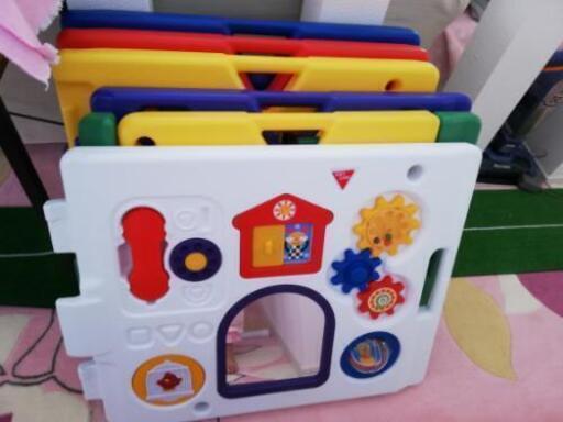 赤ちゃん用サークル新品似てる