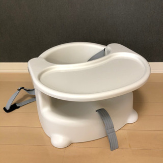 リッチェル　ごきげんチェア　バンボ　抗菌加工　ホワイト