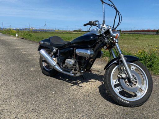 ホンダ　マグナ50