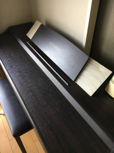 (難あり)電子ピアノ　メトロノーム付