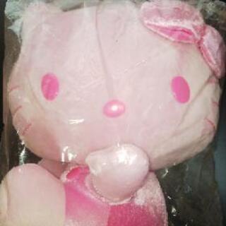ハローキティぬいぐるみ
