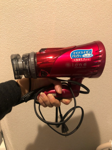 ほぼ未使用のドライヤー