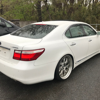 オリジナルオートローン取り扱ってます！　過去不問♪　ブラックOK♪　レクサス LS460 ver.S　Ipkg♪　お問い合わせ大歓迎です♪！ の画像