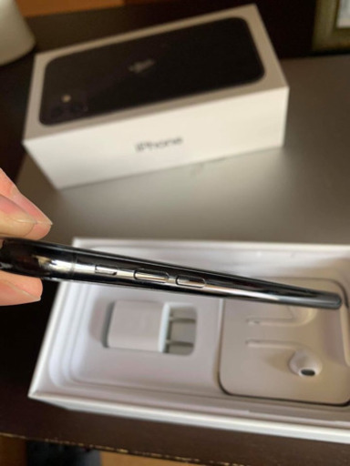 IPHONE X SIM フリー64gb