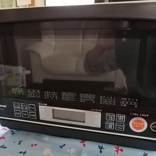 TOSHIBA　電子レンジ　色　ホワイト