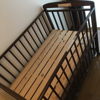 受付終了 ベビーベッドの画像