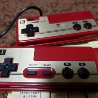 キレイだけどジャンク‼️任天堂ファミコン本体の画像