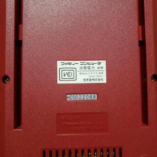 キレイだけどジャンク‼️任天堂ファミコン本体の画像