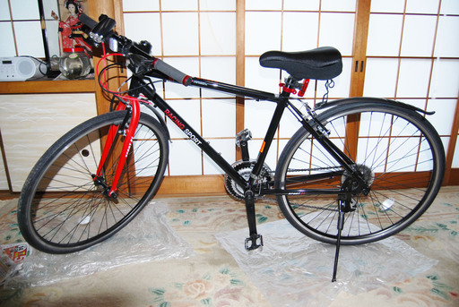 700c クロスバイク(中古・色：赤・ブラック)