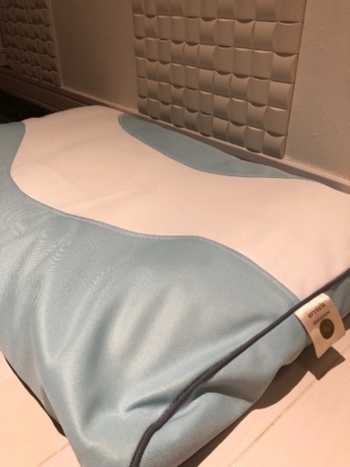 【美品】西川　整体枕