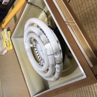 【ジャンク品：現状渡し】和風（四角い方）照明器具差し上げます。の画像