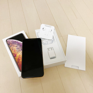新品！ iPhone Xs Max Gold 64 GB SIMフリー