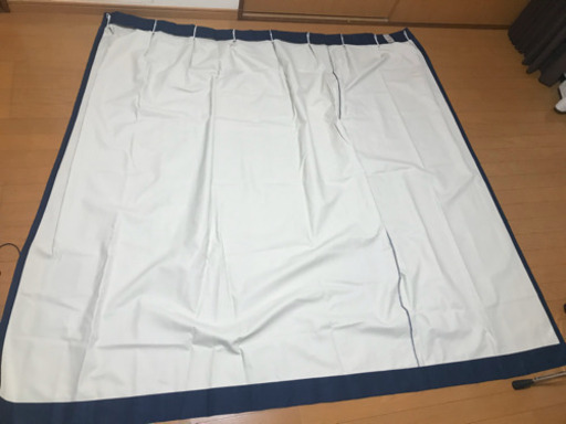 ニトリ カーテン 実質2ヶ月 青 紺色 ネイビー