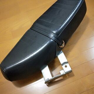 スーパーカブ90 HA02　ダブルシートの画像