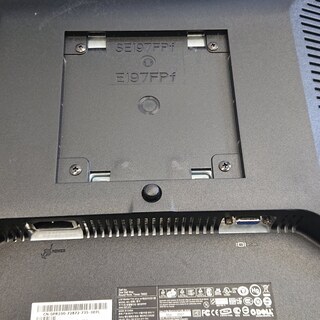 DELLモニター19インチ 6台 SE-197FPf モニターケーブル 電源ケーブル付属